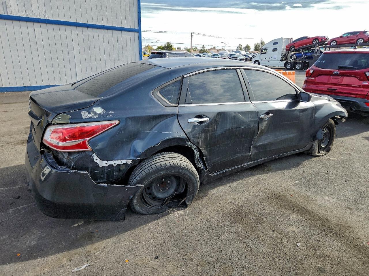 2013 Nissan Altima 2.5 - Image 3