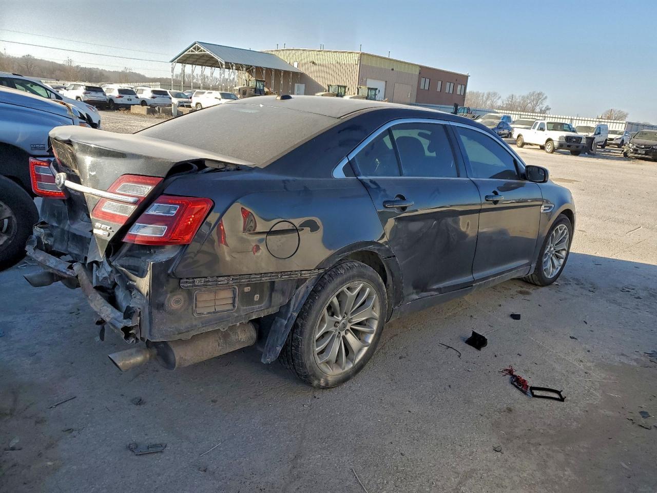 2013 Ford Taurus Sel - Image 3