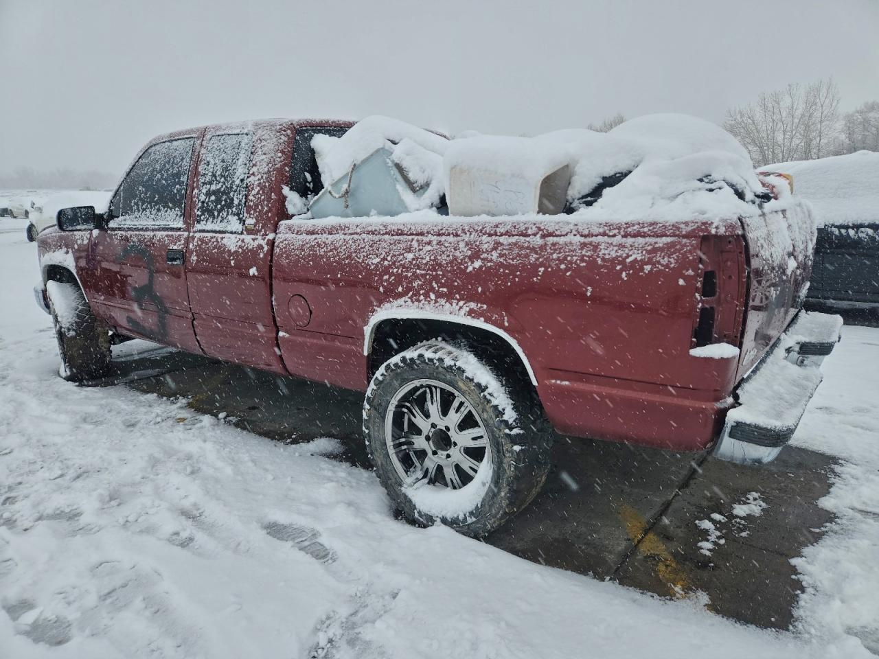 1998 Chevrolet Gmt-400 K1500 - Image 2