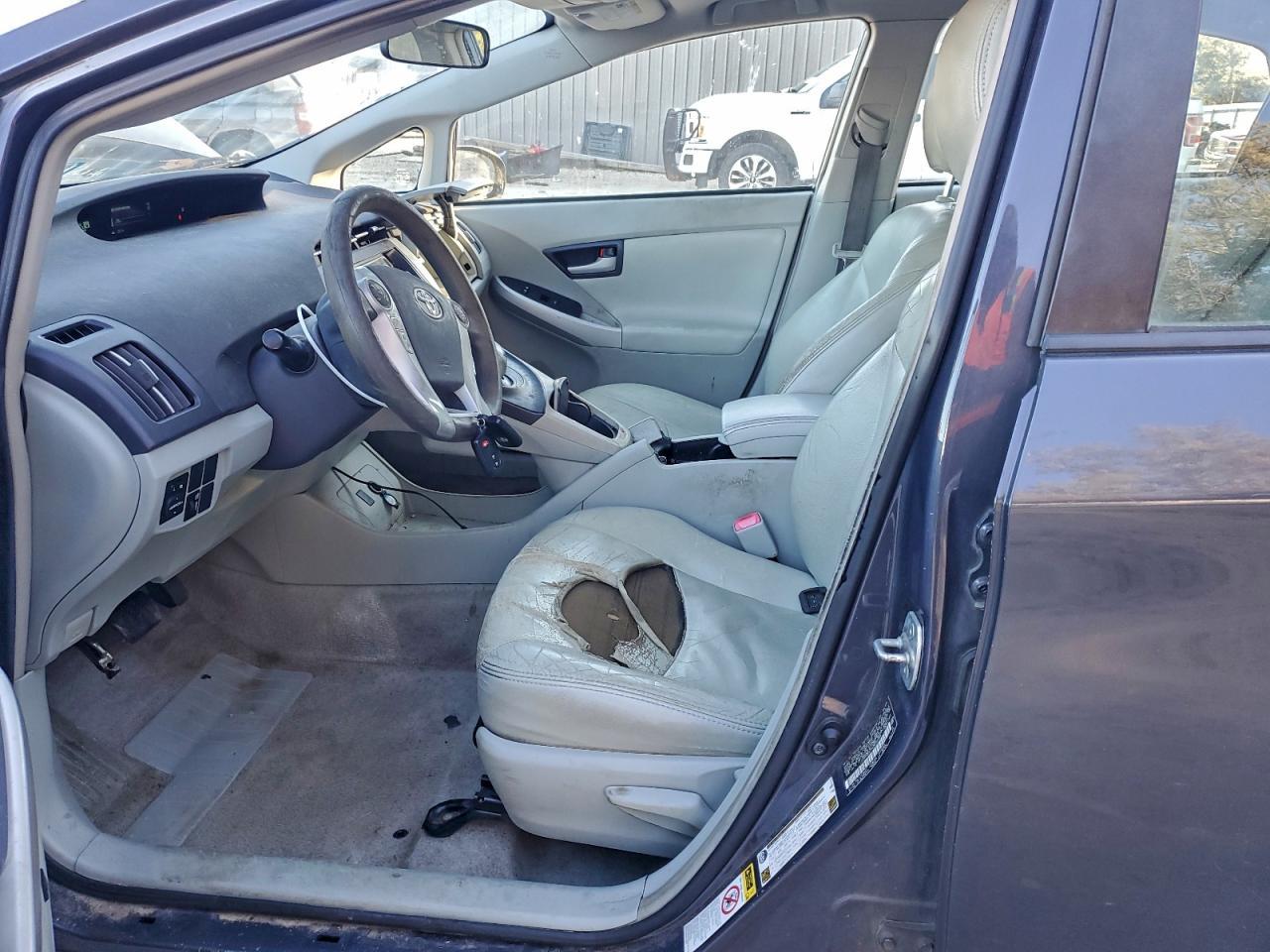 2010 Toyota Prius Iii - Image 7