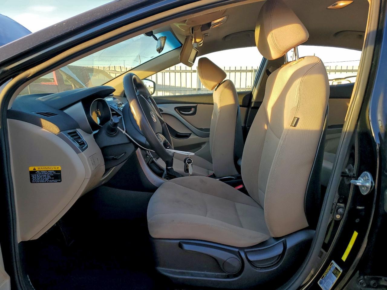 2014 Hyundai Elantra Se - Фото 7