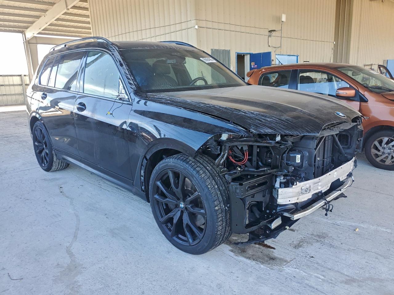 2024 BMW X7 M60I - Image 4