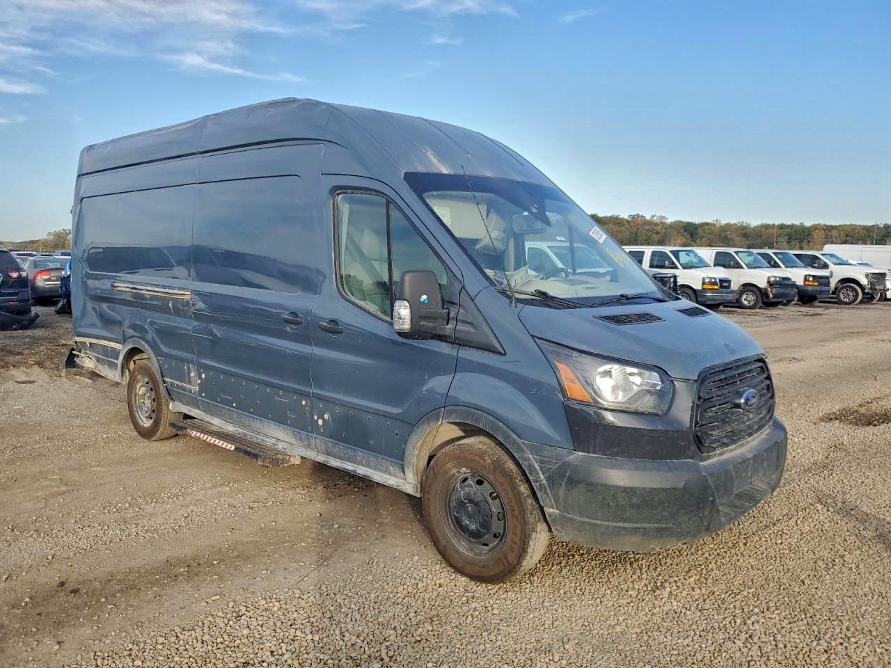 2019 Ford Transit T-250 Delivery Van - Фото 4