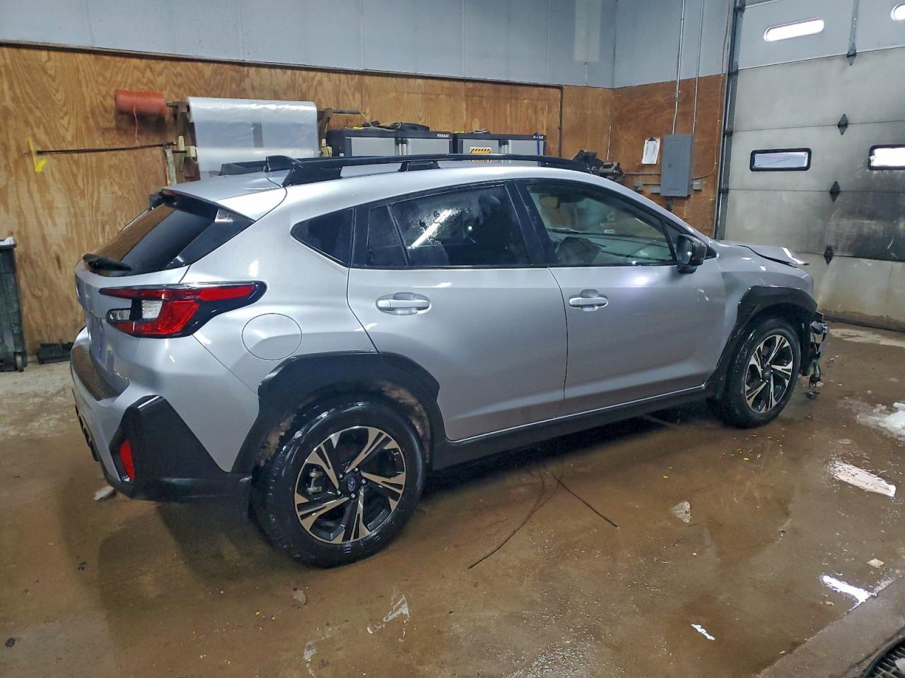 2024 Subaru Crosstrek Premium - Image 3