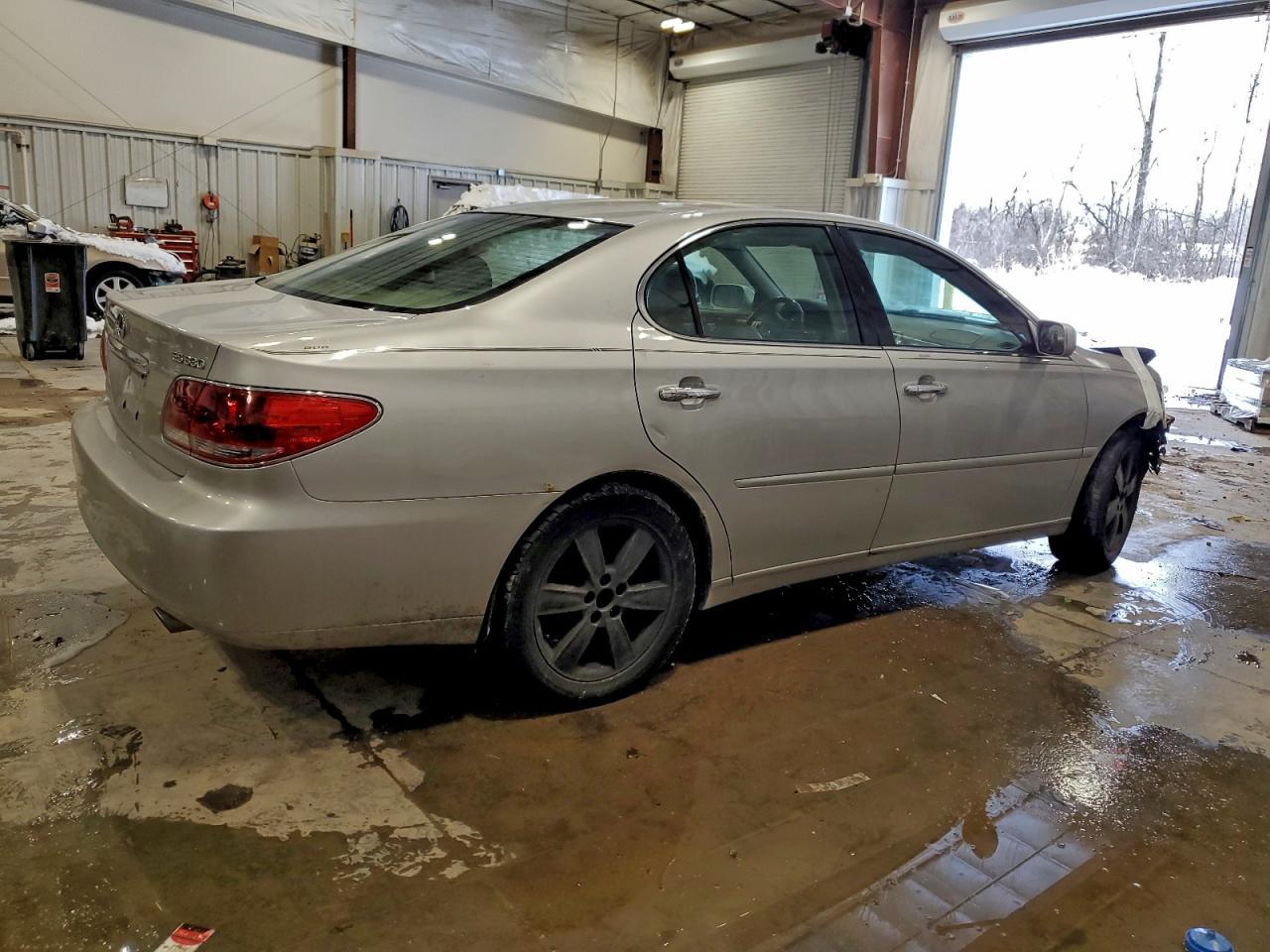 2005 Lexus Es 330 - Image 3