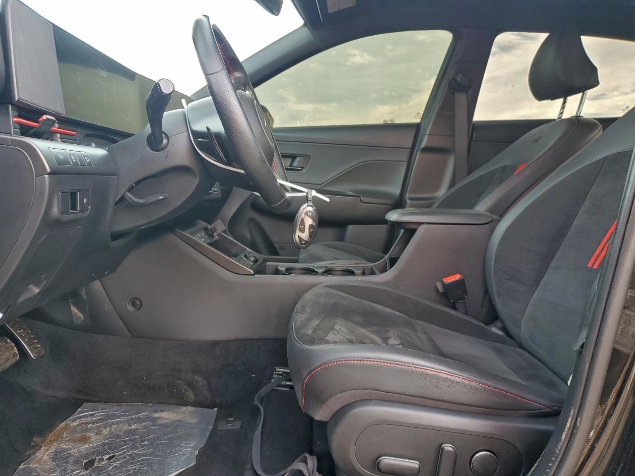 2025 Hyundai Kona N Line S - Фото 7