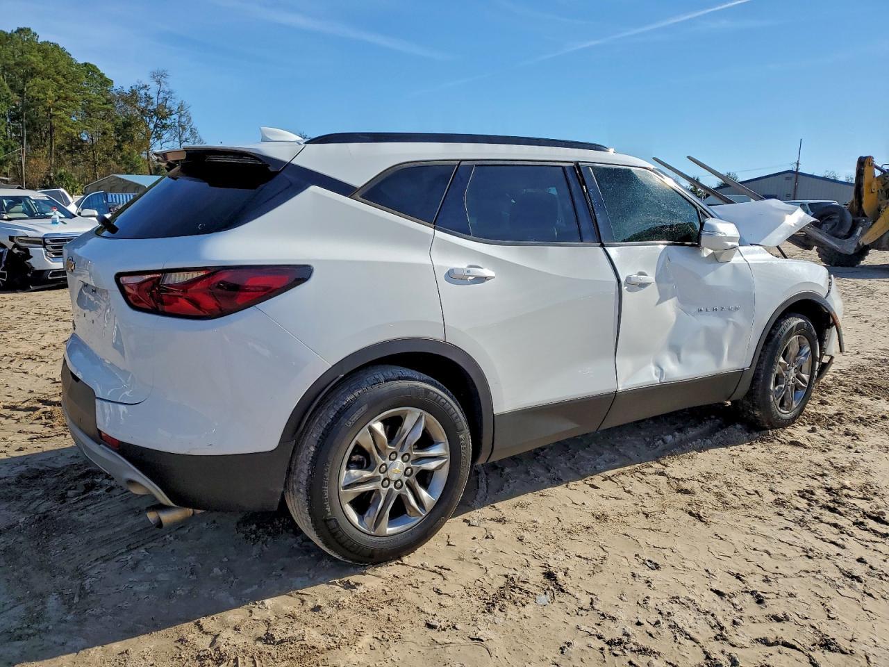 2021 Chevrolet Blazer 3Lt - Фото 3