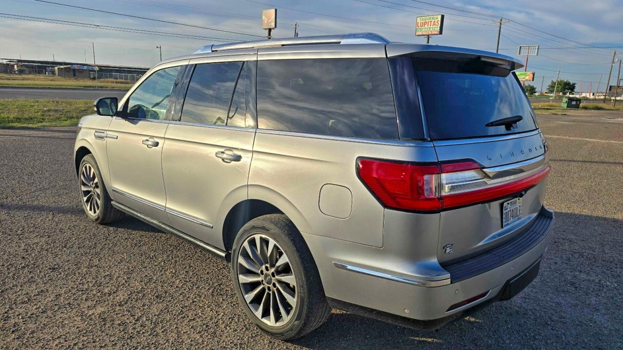 2021 Lincoln Navigator Reserve - Фото 3