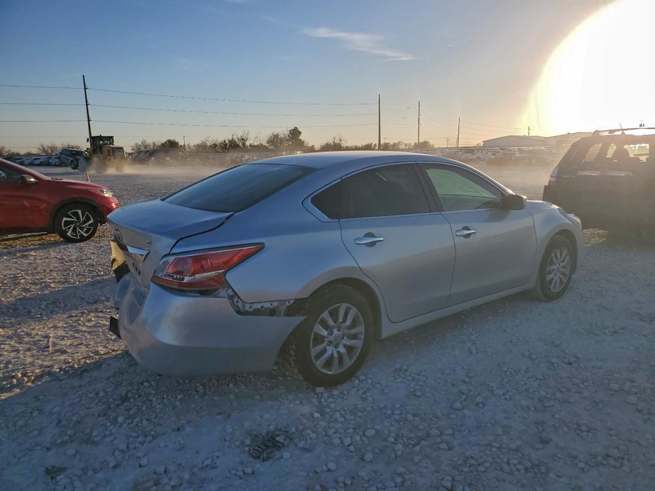 2014 Nissan Altima 2.5 - Фото 3