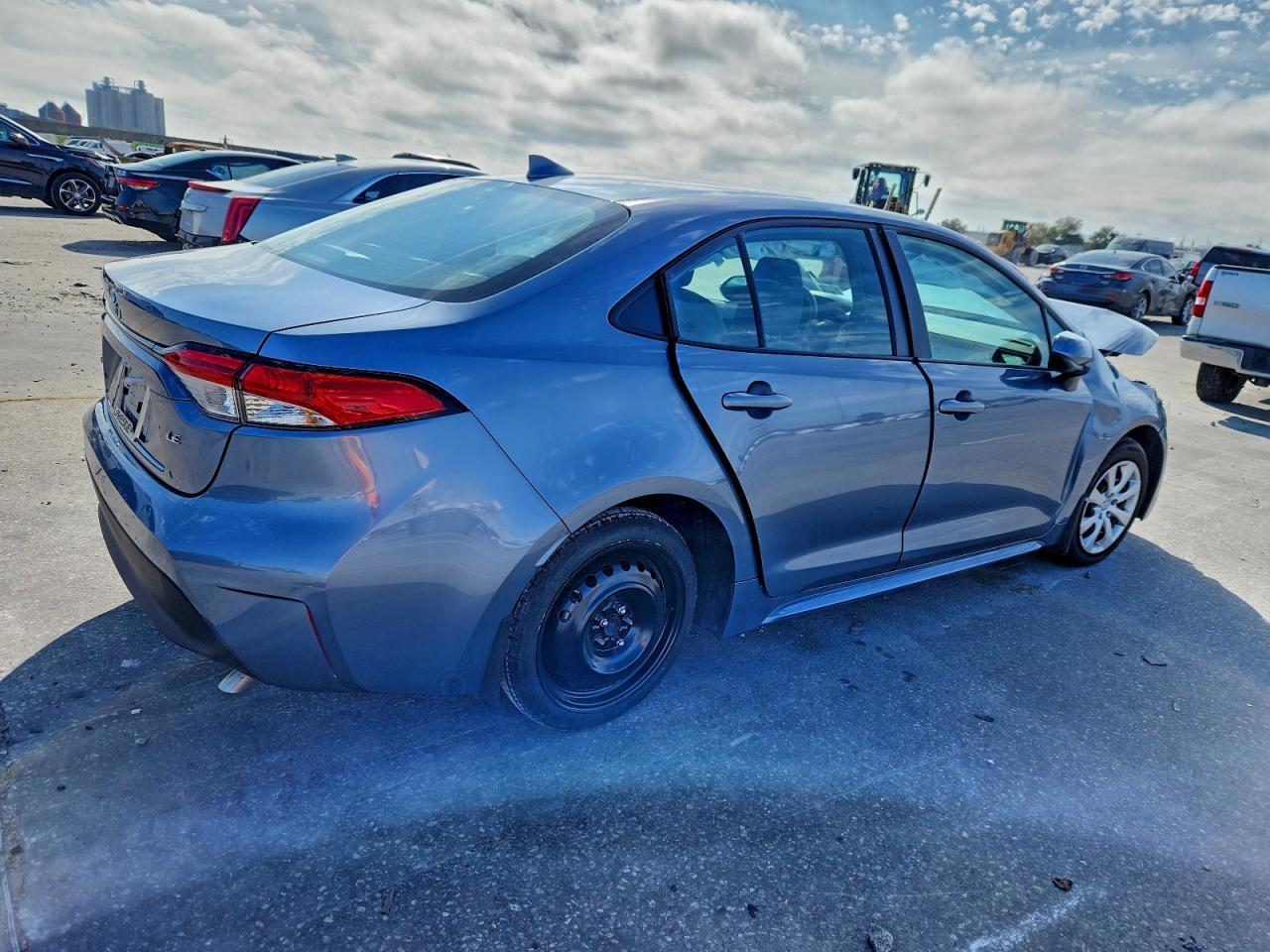 2026 Toyota Corolla Le - Фото 3