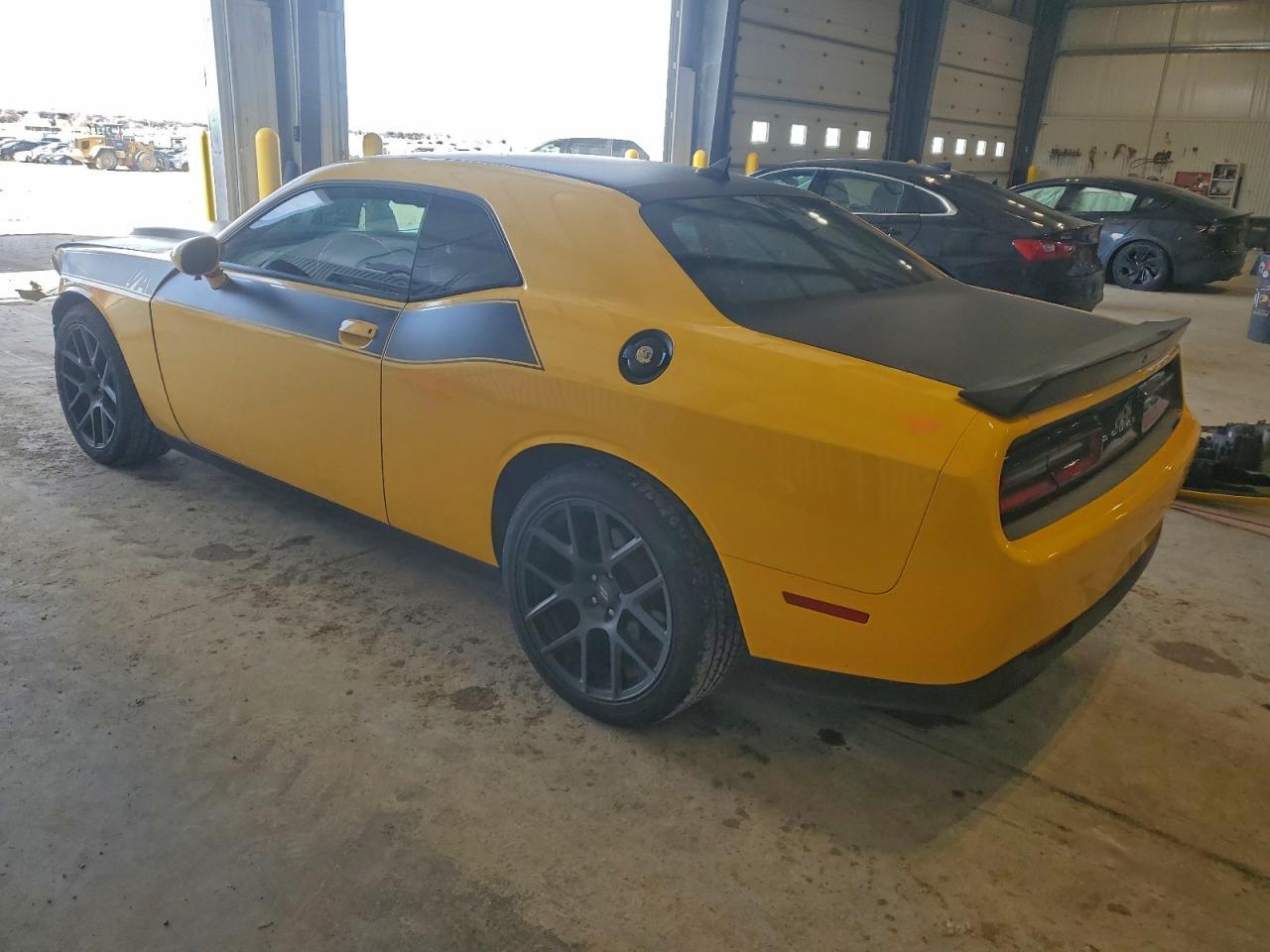 2017 Dodge Challenger R/T - Фото 2