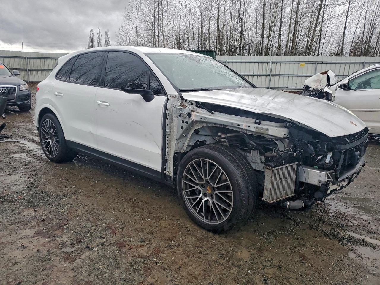 2021 Porsche Cayenne - Image 4