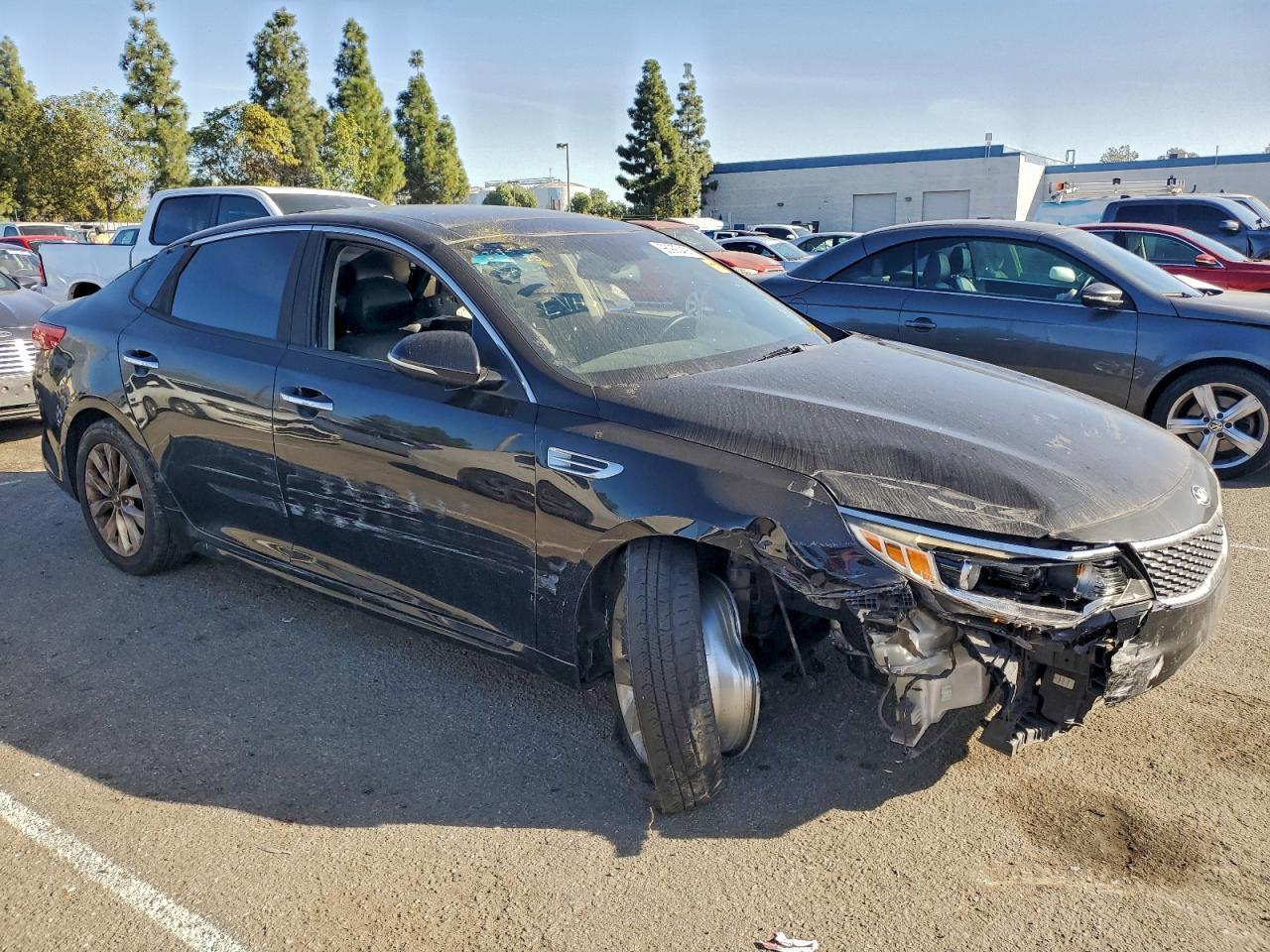 2016 Kia Optima Ex - Image 4