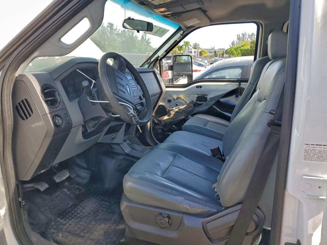 2014 Ford F350 Super Duty - Фото 7