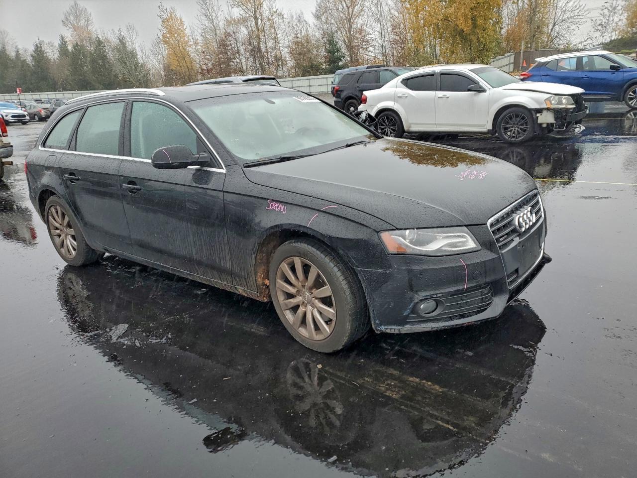 2010 Audi A4 Premium Plus - Фото 4
