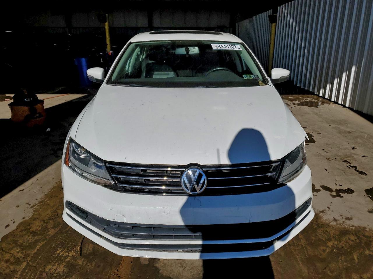 2017 Volkswagen Jetta Se - Image 5