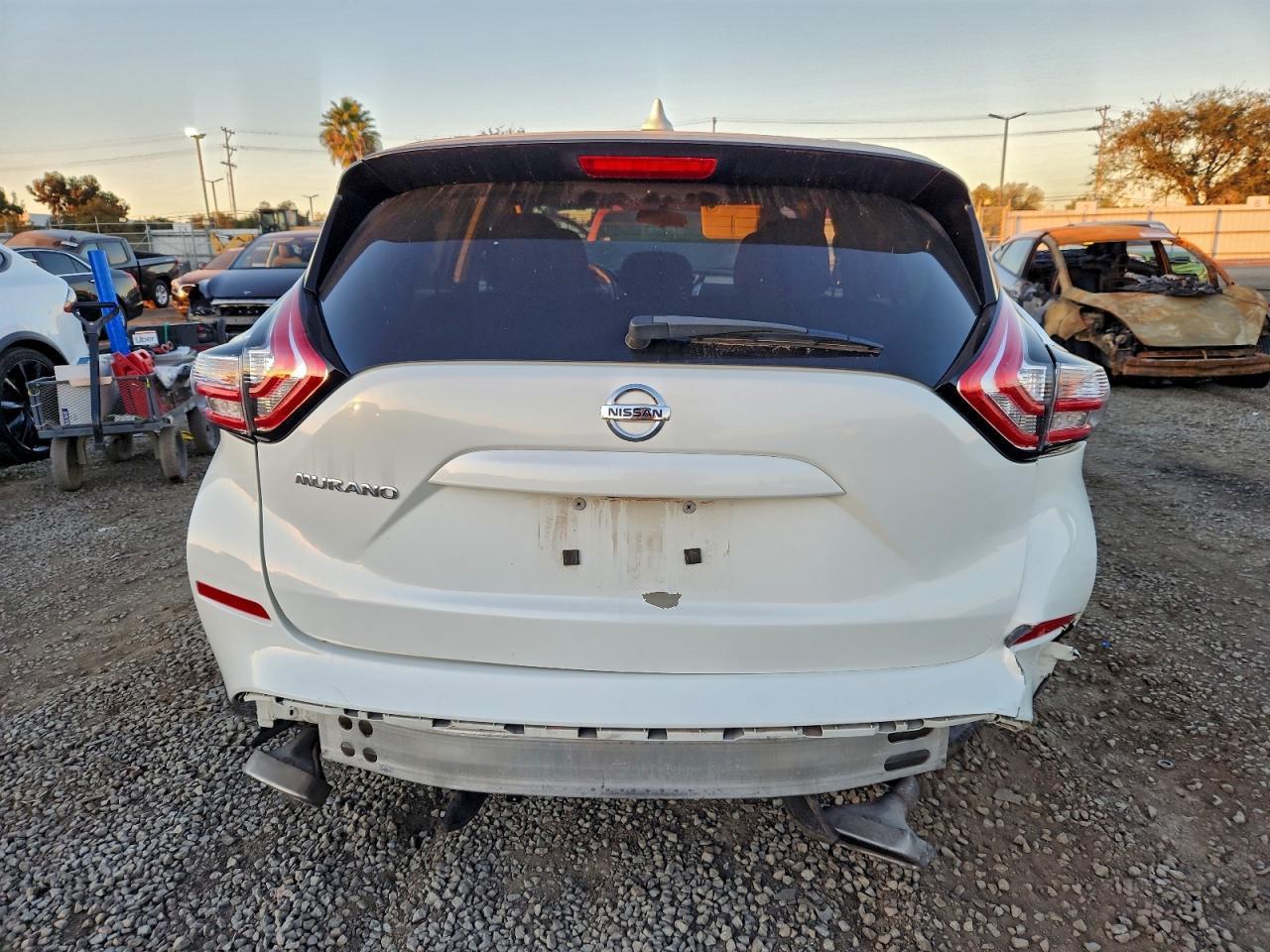 2017 Nissan Murano S - Фото 6