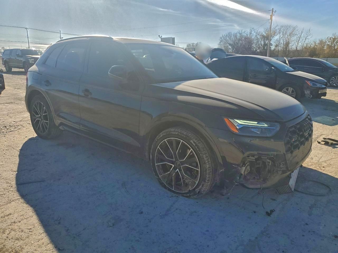 2023 Audi Sq5 Premium Plus - Image 4
