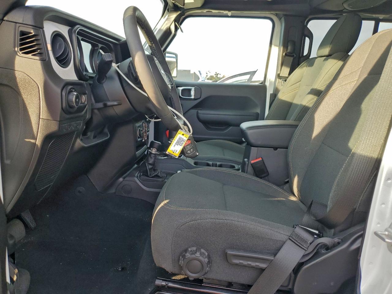2025 Jeep Wrangler Sport - Image 7
