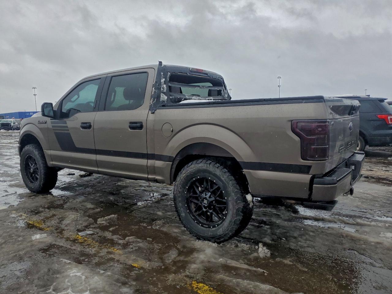 2018 Ford F150 Supercrew - Фото 2