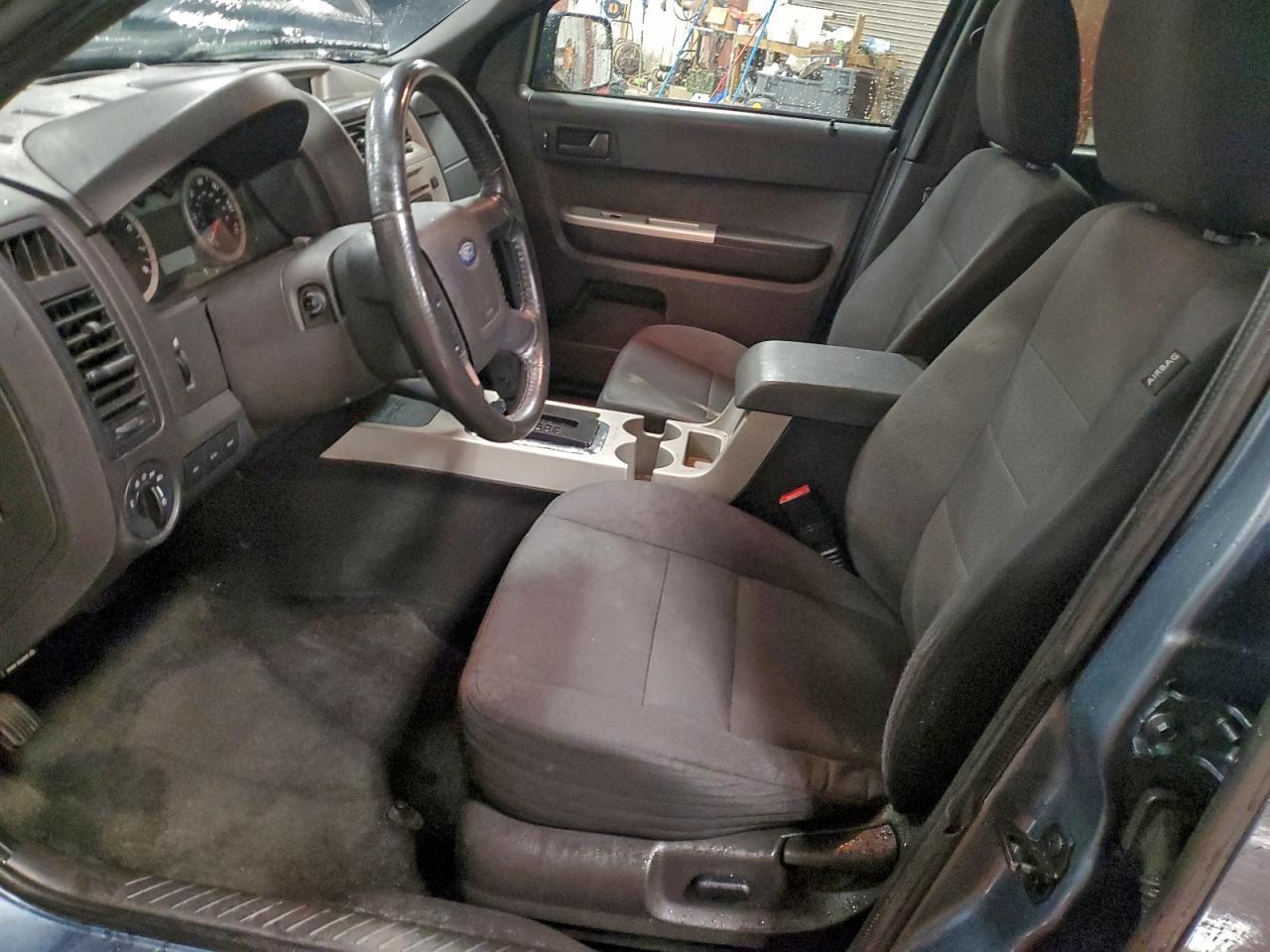 2010 Ford Escape Xlt - Image 7