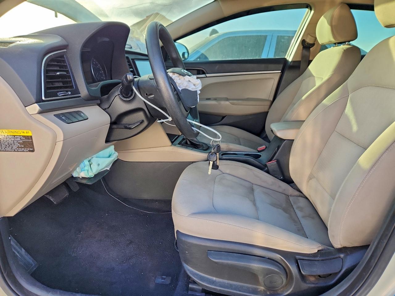 2017 Hyundai Elantra Se - Фото 7