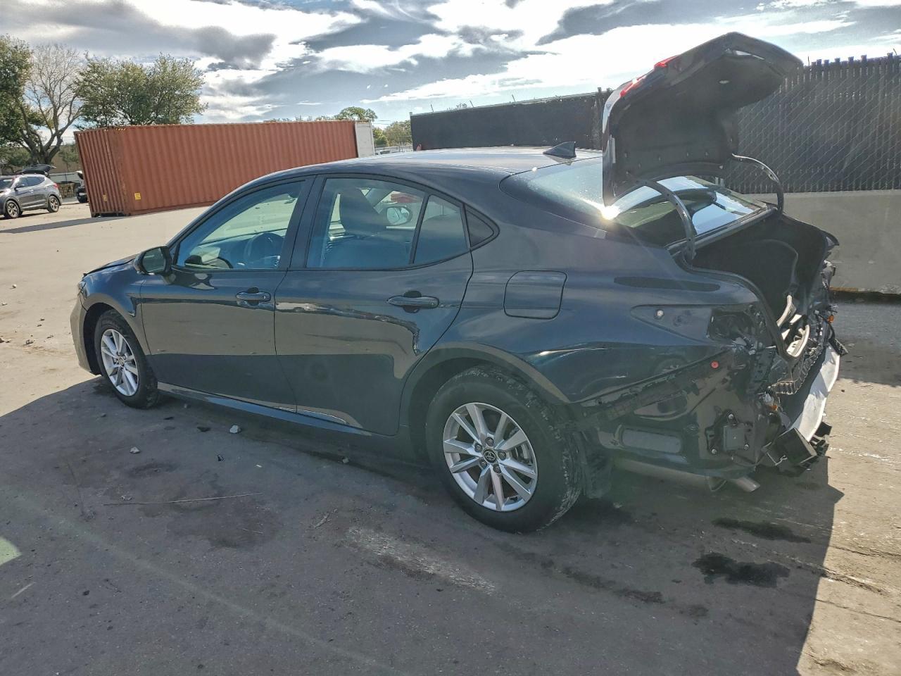 2025 Toyota Camry Xse - Image 2