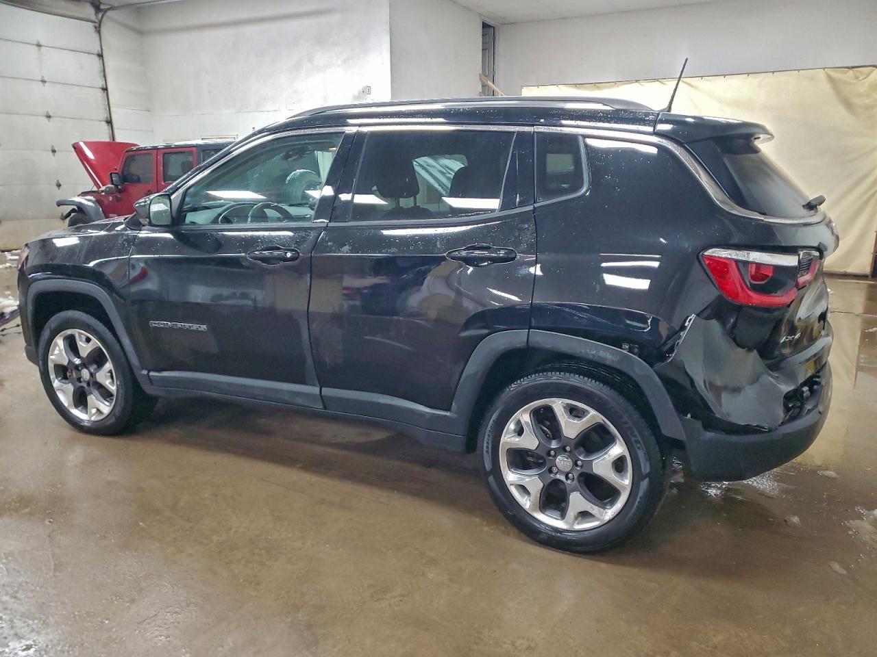 2018 Jeep Compass Limited - Фото 2