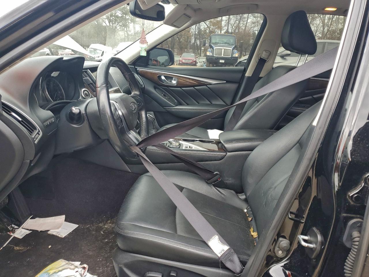 2018 Infiniti Q50 Luxe - Image 7