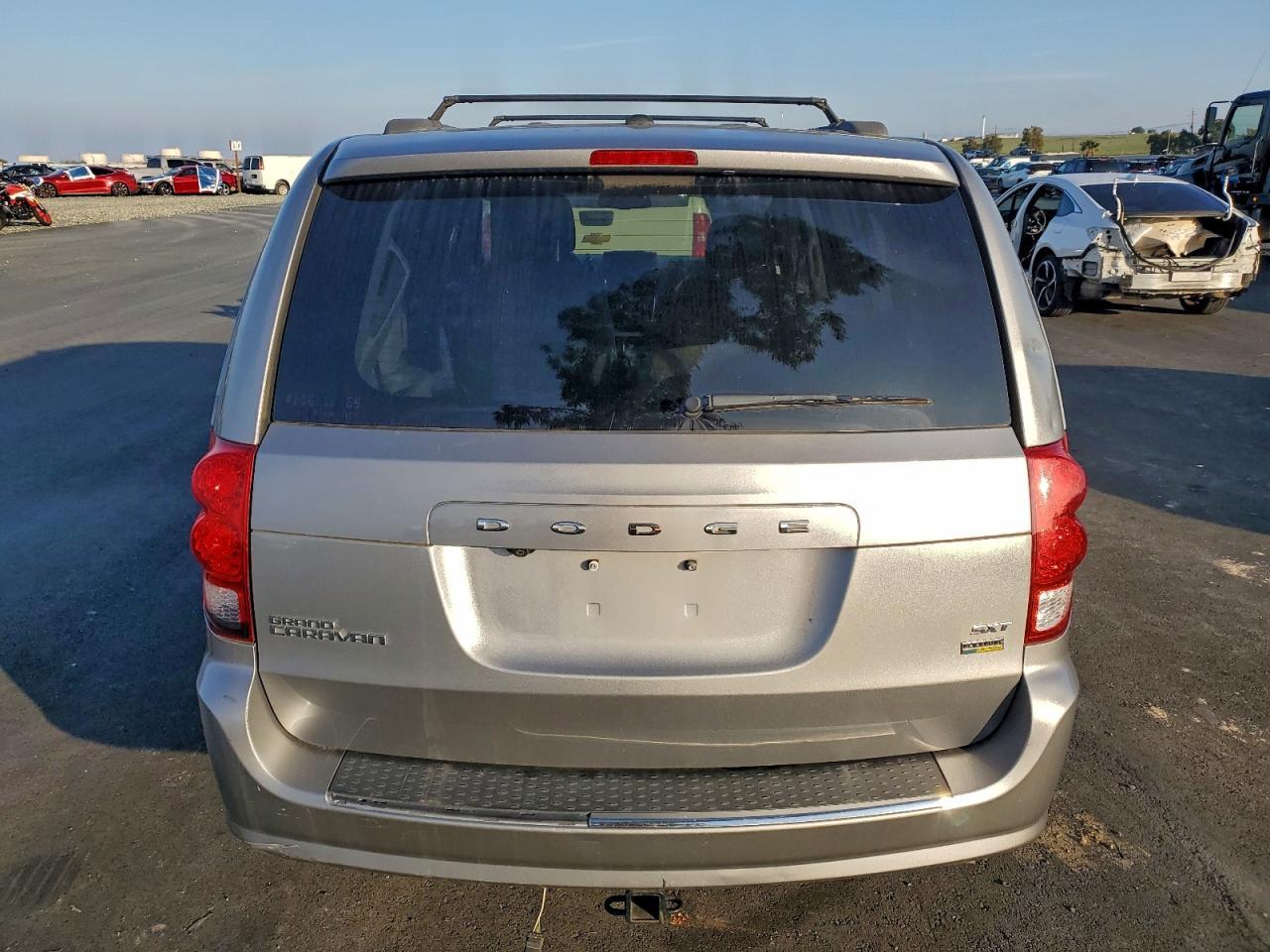 2017 Dodge Grand Caravan Sxt - Image 6