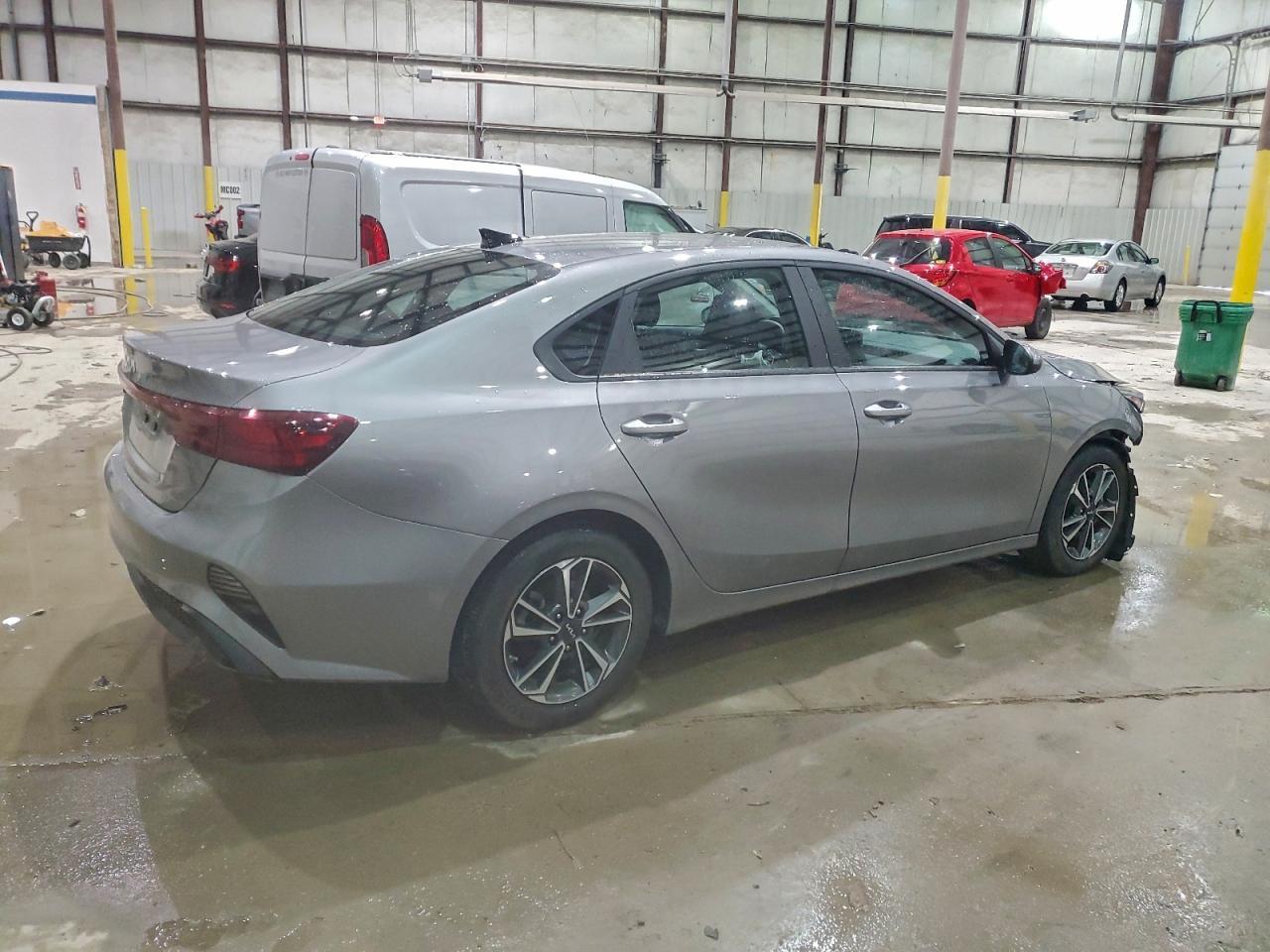 2024 Kia Forte Lx - Image 3