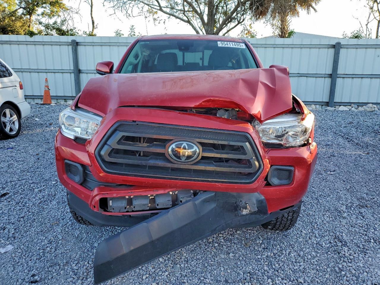 2021 Toyota Tacoma - Фото 5