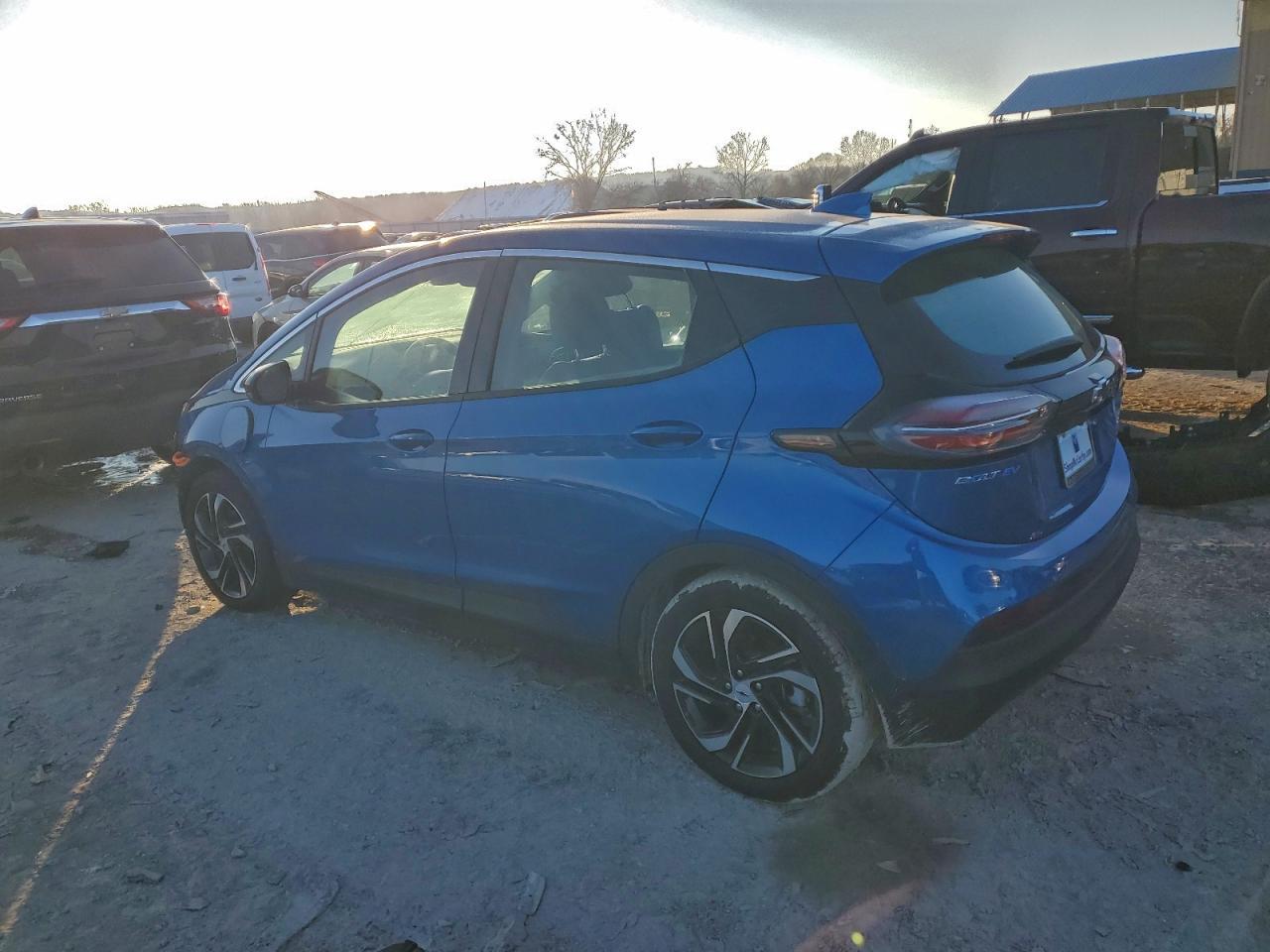 2023 Chevrolet Bolt Ev 2Lt - Image 2