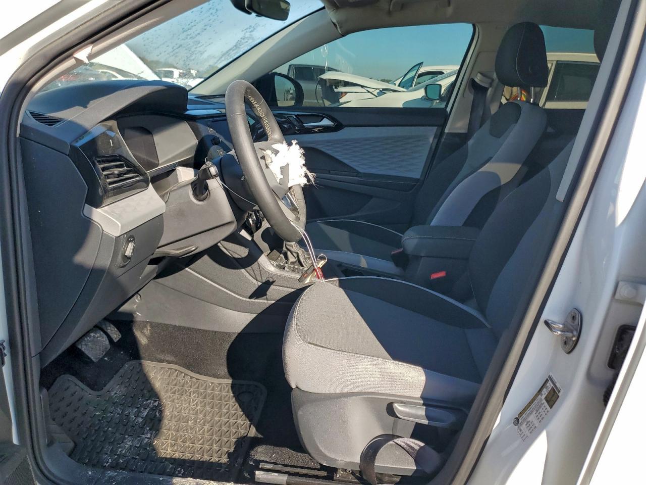 2024 Volkswagen Taos S - Image 7