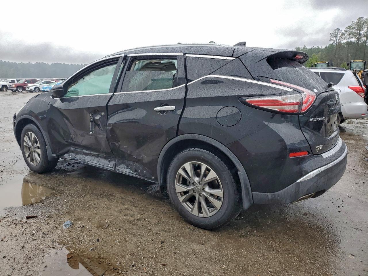 2018 Nissan Murano S - Image 2