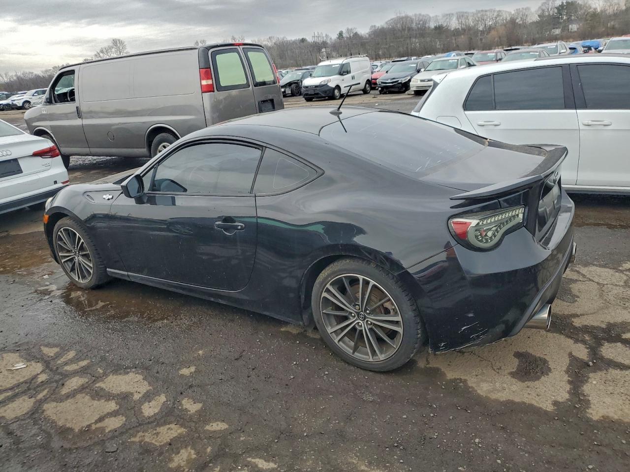 2013 Toyota Scion - Image 2