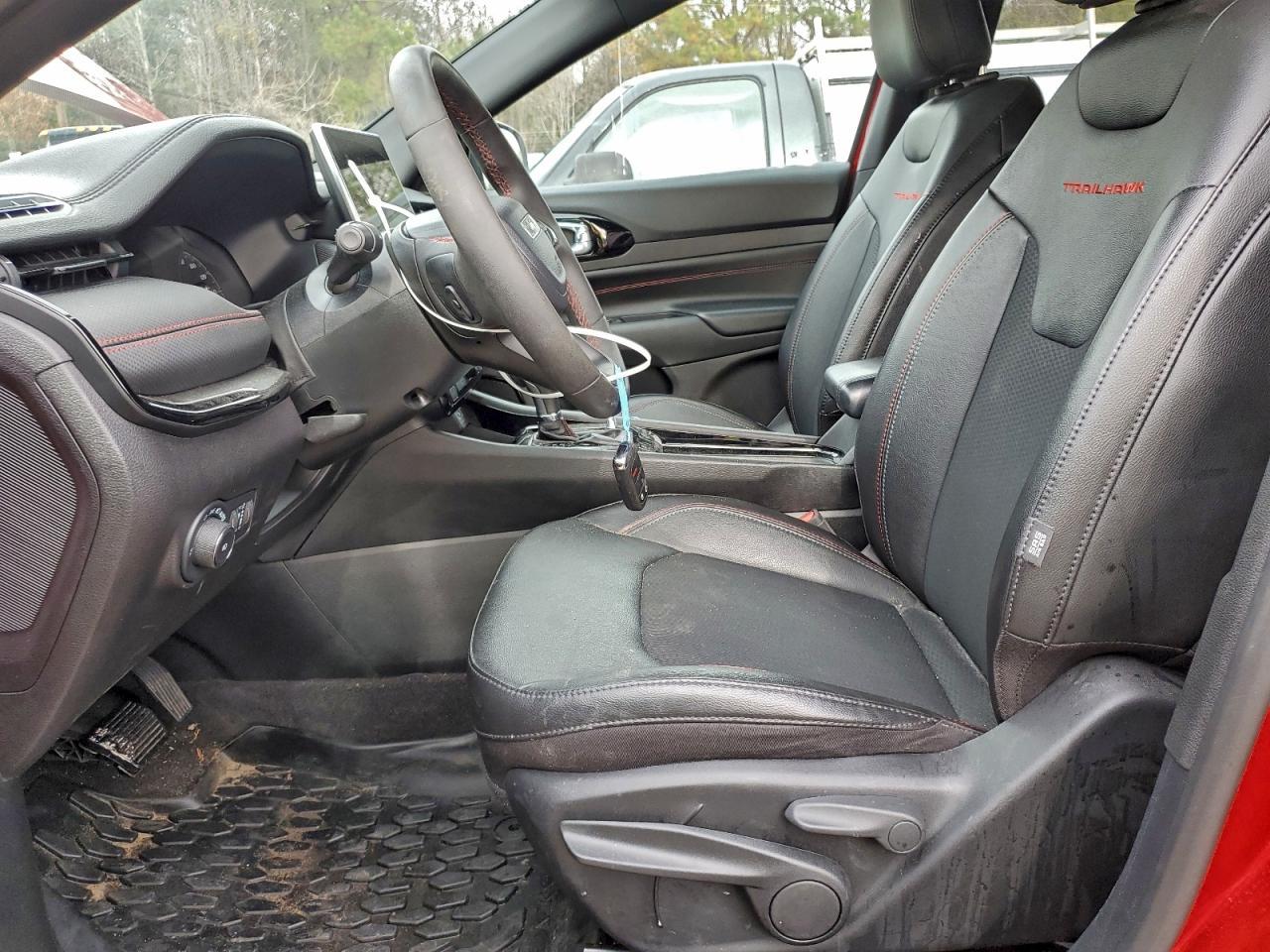 2023 Jeep Compass Trailhawk - Фото 7