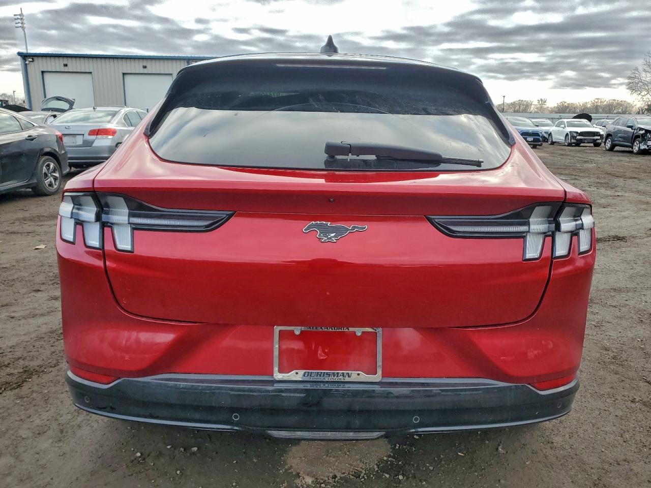 2021 Ford Mustang Mach-E Premium - Фото 6