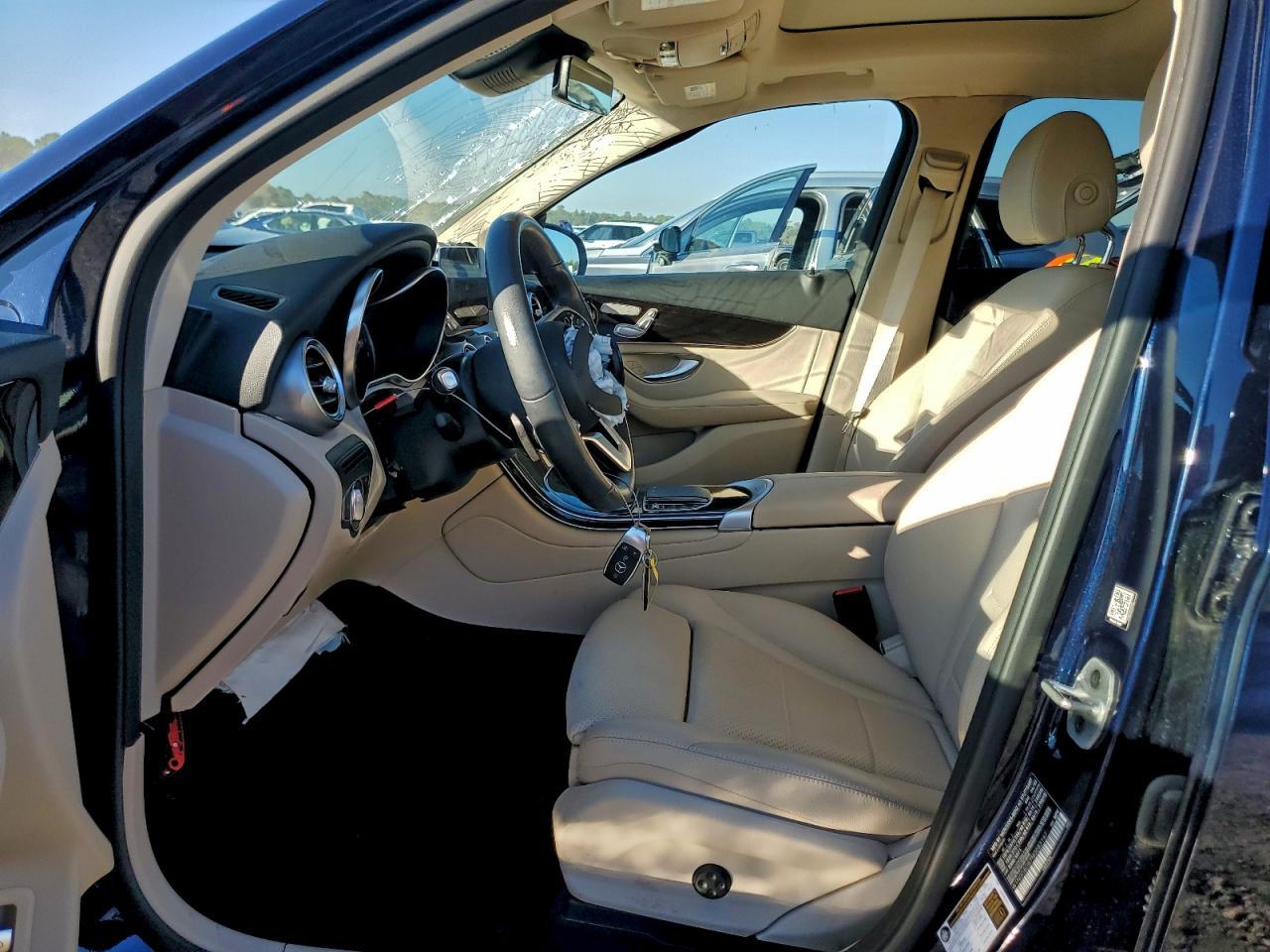 2022 Mercedes-Benz Glc 300 - Фото 7