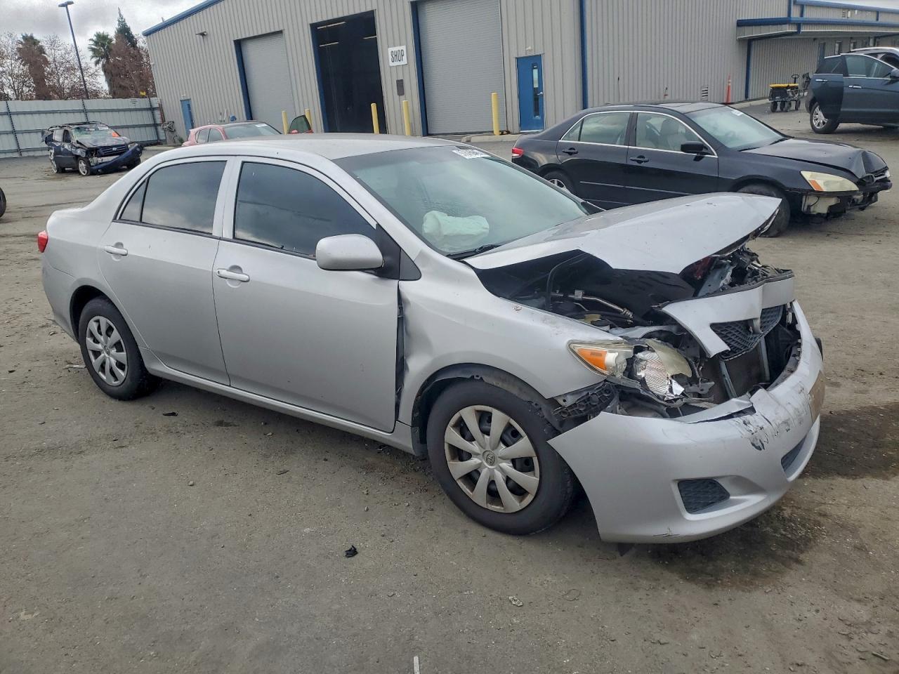 2010 Toyota Corolla Base - Фото 4