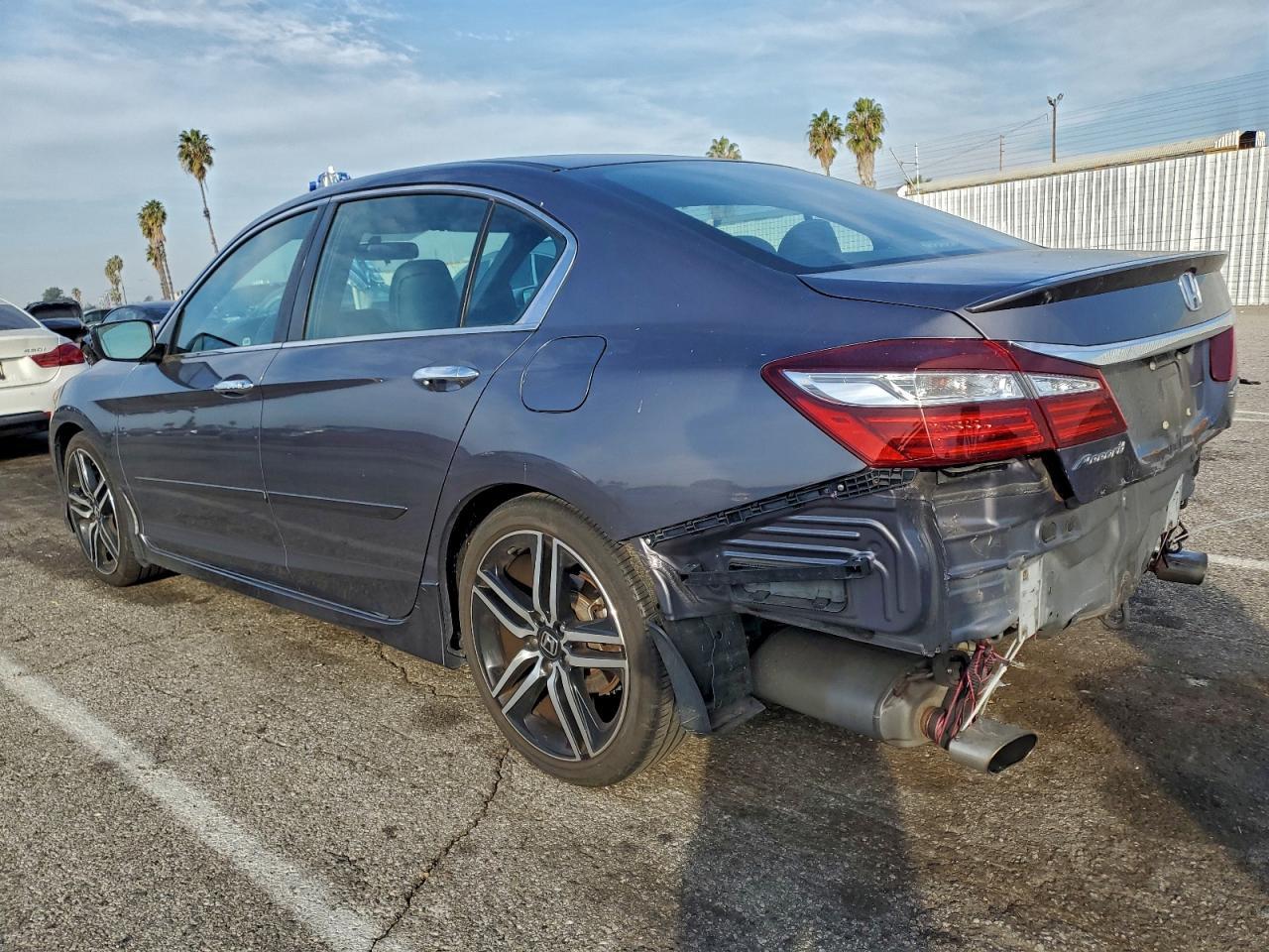 2016 Honda Accord Sport - Фото 2