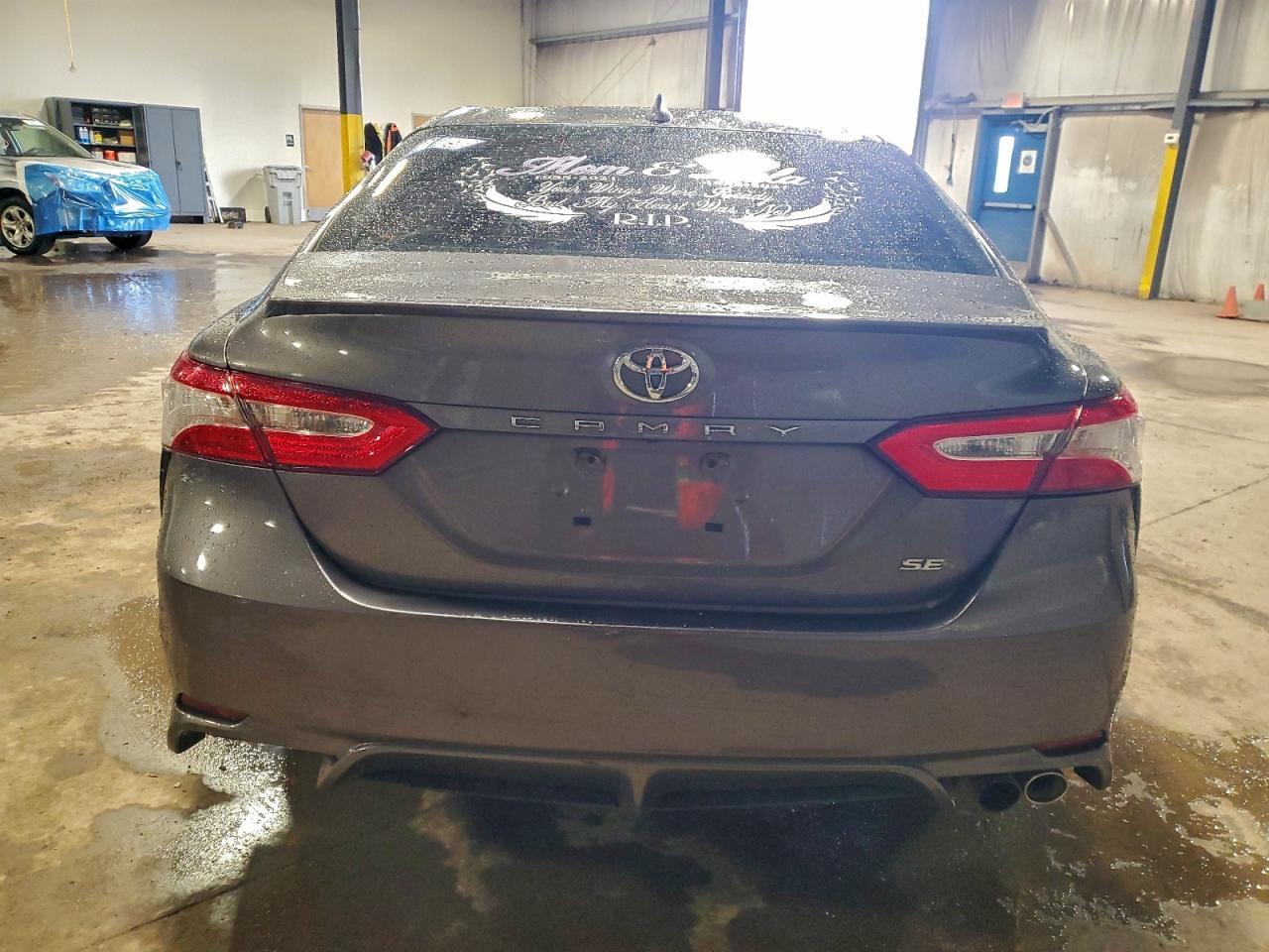 2020 Toyota Camry Se - Image 6