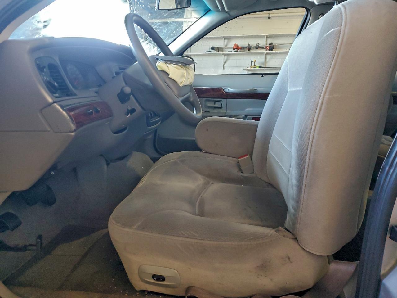 2002 Mercury Grand Marquis Gs - Фото 7