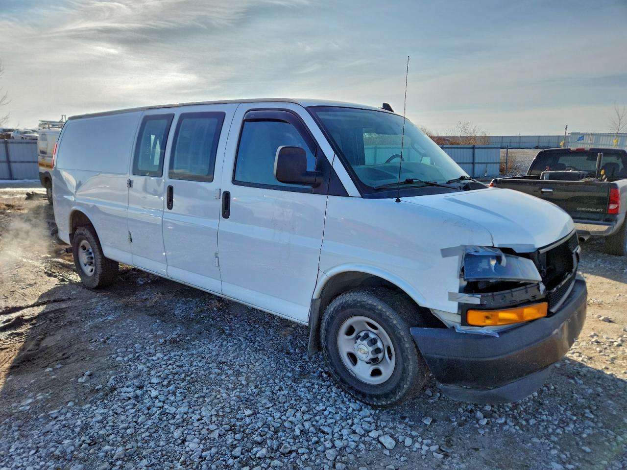 2020 Chevrolet Express 2500 Delivery Van - Фото 4