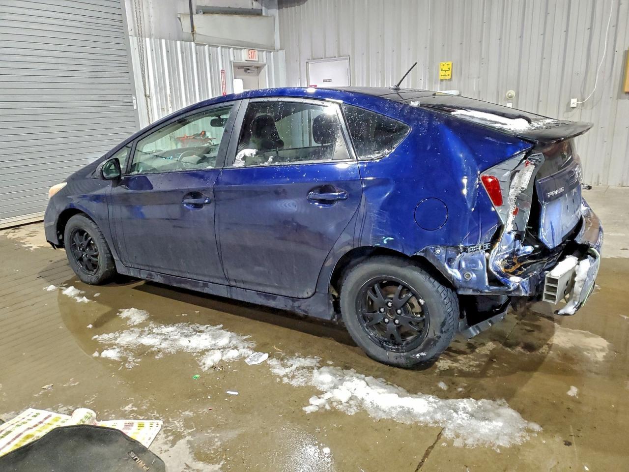 2012 Toyota Prius - Фото 2