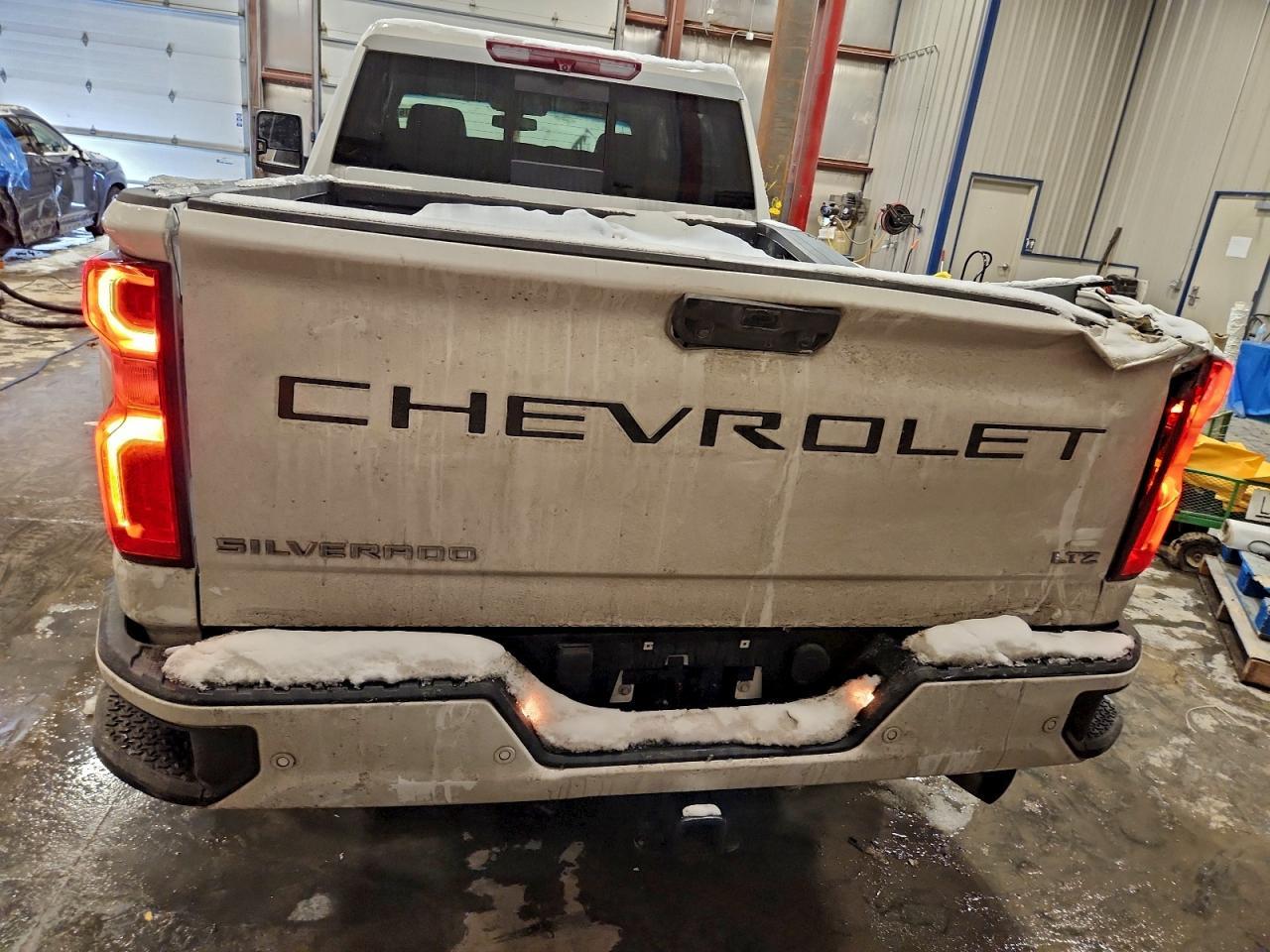 2022 Chevrolet Silverado K2500 Heavy Duty Ltz - Фото 6