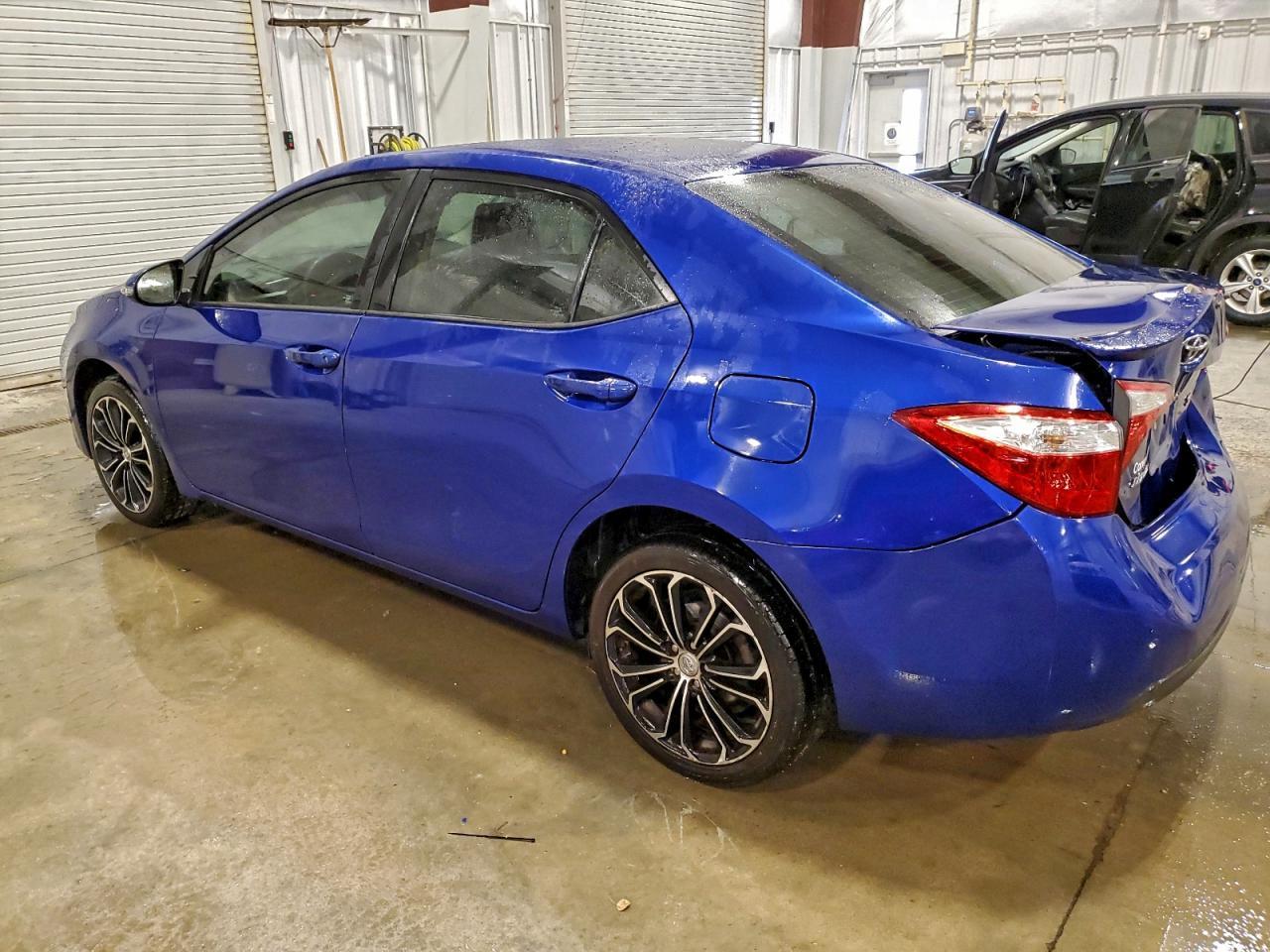2016 Toyota Corolla L - Фото 2