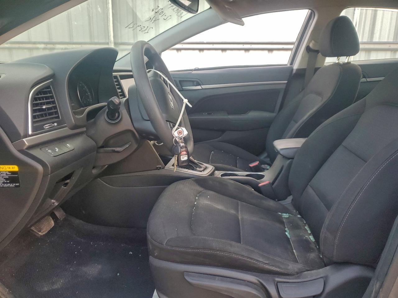 2018 Hyundai Elantra Sel - Фото 7