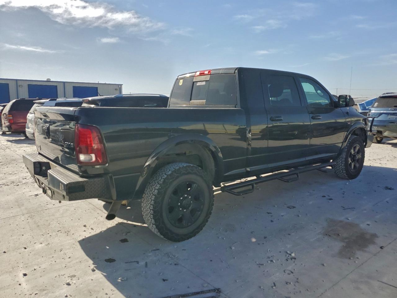 2015 Ram 2500 Laramie - Фото 3