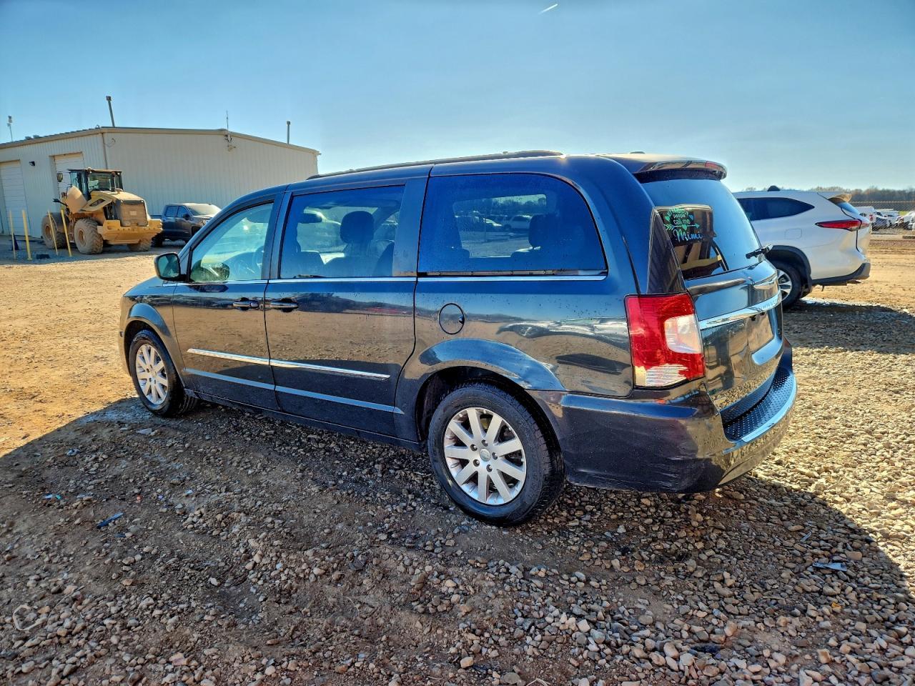 2014 Chrysler Town & Country Touring - Фото 2